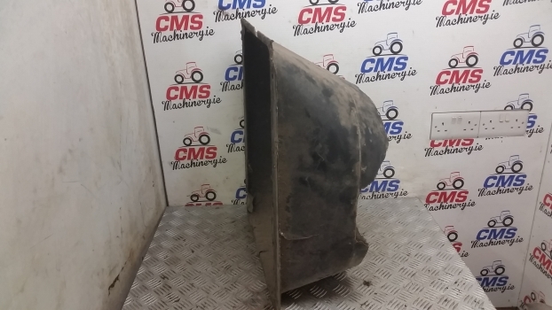 Ford 6710, 7710 Radiator Cowling E5nn8146ba, E5nn8146da - Cooling system for Farm tractor: picture 2 Ford 6710, 7710 Radiator Cowling E5nn8146ba, E5nn8146da - Cooling system for Farm tractor: picture 2