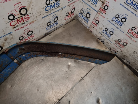 Fender Ford 7840, 6640, 40 Series, Cab Mudguard Pair 82003106, 82003105: picture 6