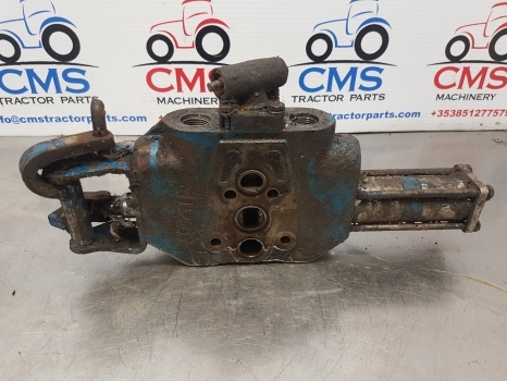 Ford 8700, 9700, Tw Series Tw15. Hydraulic Remote Valve E2nnb950ea - Hydraulic valve for Farm tractor: picture 4 Ford 8700, 9700, Tw Series Tw15. Hydraulic Remote Valve E2nnb950ea - Hydraulic valve for Farm tractor: picture 4