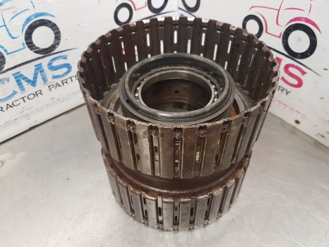 Ford New Holland 40 And Ts Series Rear Clutch Housing Rusty 82036853, 82016096 - Clutch and parts: picture 1 Ford New Holland 40 And Ts Series Rear Clutch Housing Rusty 82036853, 82016096 - Clutch and parts: picture 1