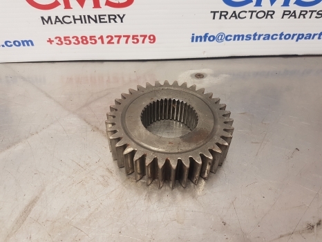 Ford, New Holland 40, Ts, Tsa Transmission Gear 34t E9nn7b340cb, 81864893 - Propeller shaft for Farm tractor: picture 1 Ford, New Holland 40, Ts, Tsa Transmission Gear 34t E9nn7b340cb, 81864893 - Propeller shaft for Farm tractor: picture 1