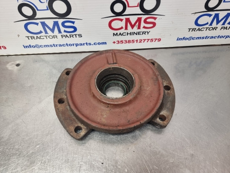 Ford Tw15, Tw25, Tw35, Tw5, 7910 Fwd Cap Cover 83934221, E2nn7d120ba - Front axle: picture 3 Ford Tw15, Tw25, Tw35, Tw5, 7910 Fwd Cap Cover 83934221, E2nn7d120ba - Front axle: picture 3