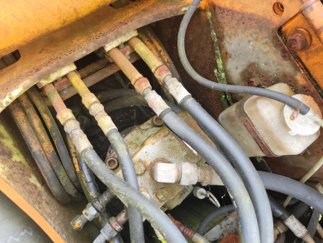 Hitachi Ex60urg Swing Motor 4224977, Msf-59p-jf-v, Kyb - Hydraulics: picture 4 Hitachi Ex60urg Swing Motor 4224977, Msf-59p-jf-v, Kyb - Hydraulics: picture 4