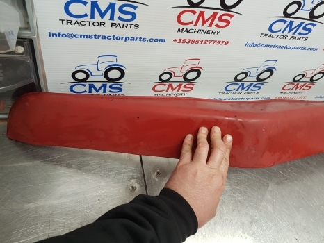 International Case 885xl, 955xl, 1055xl Mudguard Fender Rhs 3234485r1, 3404863r2 - Fender for Farm tractor: picture 5 International Case 885xl, 955xl, 1055xl Mudguard Fender Rhs 3234485r1, 3404863r2 - Fender for Farm tractor: picture 5