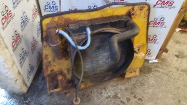 Jcb 410 Engine Water Cooling Radiator Assembly With Cab Panel, Pipes, Cowling. - Radiator for Wheel loader: picture 3 Jcb 410 Engine Water Cooling Radiator Assembly With Cab Panel, Pipes, Cowling. - Radiator for Wheel loader: picture 3