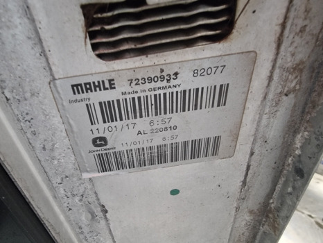 Radiator John Deere 6145r, 6r, Engine Water Cooling Radiator Bent For Parts Al220810: picture 9