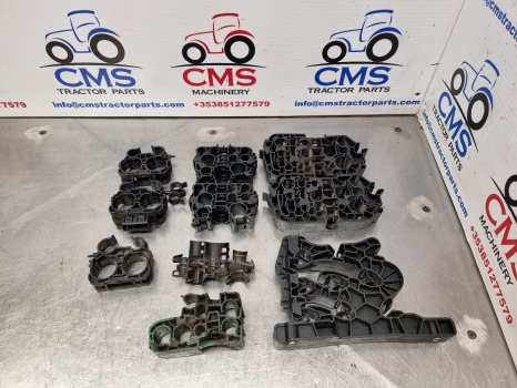 John Deere 6145r, 6r Series, Hydraulic Pipes Chanel Kit L204415, L214138 - Hydraulics: picture 1 John Deere 6145r, 6r Series, Hydraulic Pipes Chanel Kit L204415, L214138 - Hydraulics: picture 1