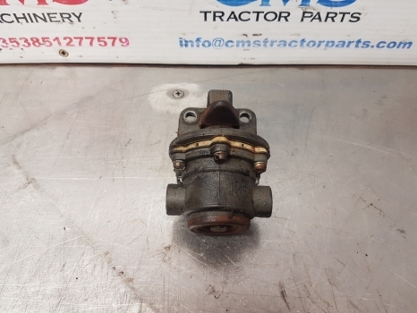 Lamboghini 1056, R1156, R1256,r550 Fuel Lift Pump 2.4519.209.0, 0.003.8319.6/10 - Fuel pump for Farm tractor: picture 1 Lamboghini 1056, R1156, R1256,r550 Fuel Lift Pump 2.4519.209.0, 0.003.8319.6/10 - Fuel pump for Farm tractor: picture 1