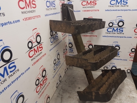 Landini Vision 95 Foot Step Rhs Complete 3655406j9b, 3657591j9c - Footstep for Farm tractor: picture 4 Landini Vision 95 Foot Step Rhs Complete 3655406j9b, 3657591j9c - Footstep for Farm tractor: picture 4