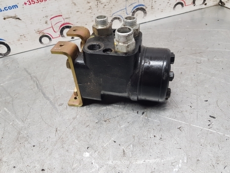Manitou Mlt634-120lsu Steering Motor Orbital Unit 150-3134, Ospc200ls, 167d3713 - Steering for Telescopic handler: picture 3 Manitou Mlt634-120lsu Steering Motor Orbital Unit 150-3134, Ospc200ls, 167d3713 - Steering for Telescopic handler: picture 3