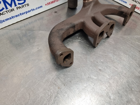 Massey Ferguson 35, Te, Tef20 Engine Exhaust Manifold 826143m1, 640010m1 - Muffler/ Exhaust system: picture 3 Massey Ferguson 35, Te, Tef20 Engine Exhaust Manifold 826143m1, 640010m1 - Muffler/ Exhaust system: picture 3