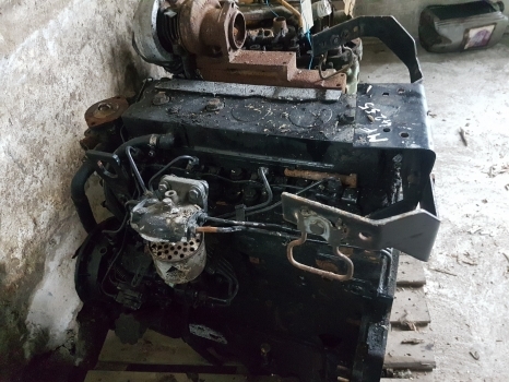 Massey Ferguson 4255, 4245 Complete Engine Perkins For Parts 735168m91 - Engine for Farm tractor: picture 2 Massey Ferguson 4255, 4245 Complete Engine Perkins For Parts 735168m91 - Engine for Farm tractor: picture 2