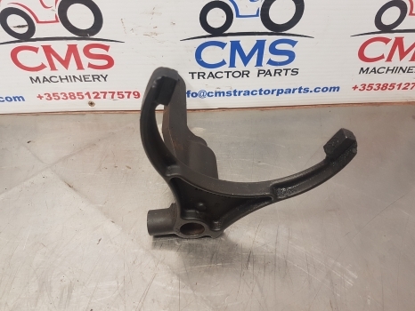 Massey Ferguson 5455 Fork Gearbox
1/2 3715614h3, 3715614m2, 3715615, 3715614m3 - Gearbox and parts for Farm tractor: picture 4 Massey Ferguson 5455 Fork Gearbox
1/2 3715614h3, 3715614m2, 3715615, 3715614m3 - Gearbox and parts for Farm tractor: picture 4