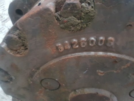 Massey Ferguson 600 Ser Front Hub Rhs 3426051m3, , 3426006, 3426003m9 - Hub for Farm tractor: picture 5 Massey Ferguson 600 Ser Front Hub Rhs 3426051m3, , 3426006, 3426003m9 - Hub for Farm tractor: picture 5
