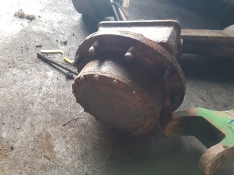 Massey Ferguson 6180 Front Axle Ag125 Hub Lhs Assy 3902403m92, 3429961m91 - Front axle for Farm tractor: picture 2 Massey Ferguson 6180 Front Axle Ag125 Hub Lhs Assy 3902403m92, 3429961m91 - Front axle for Farm tractor: picture 2