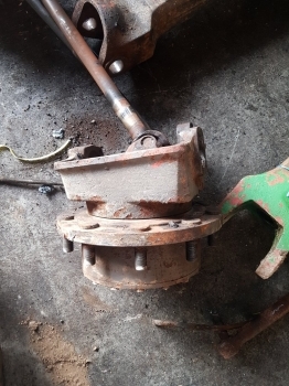 Massey Ferguson 6180 Front Axle Ag125 Hub Lhs Assy 3902403m92, 3429961m91 - Front axle for Farm tractor: picture 3 Massey Ferguson 6180 Front Axle Ag125 Hub Lhs Assy 3902403m92, 3429961m91 - Front axle for Farm tractor: picture 3