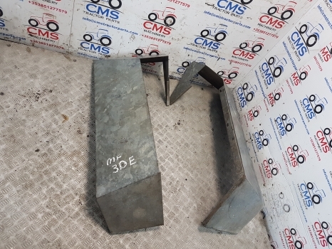 Massey Ferguson Industrial 30e Cab Mudguard Pair Mf30emudguard - Fender for Agricultural machinery: picture 3 Massey Ferguson Industrial 30e Cab Mudguard Pair Mf30emudguard - Fender for Agricultural machinery: picture 3