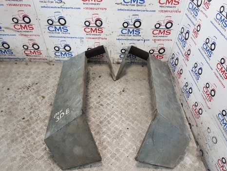 Massey Ferguson Industrial 30e Cab Mudguard Pair Mf30emudguard - Fender for Agricultural machinery: picture 2 Massey Ferguson Industrial 30e Cab Mudguard Pair Mf30emudguard - Fender for Agricultural machinery: picture 2