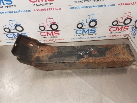 Mccormick Mc115, Case Cx50, Cx60 Mx Maxxum 170mudguard Support Rhs 246768a3 - Fender for Farm tractor: picture 1 Mccormick Mc115, Case Cx50, Cx60 Mx Maxxum 170mudguard Support Rhs 246768a3 - Fender for Farm tractor: picture 1