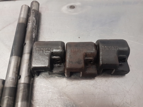 New Holland Fiat Ford 70-90, 90, 93, 94, 66,transmission Rail Rod Kit 5117500 - Transmission: picture 3 New Holland Fiat Ford 70-90, 90, 93, 94, 66,transmission Rail Rod Kit 5117500 - Transmission: picture 3