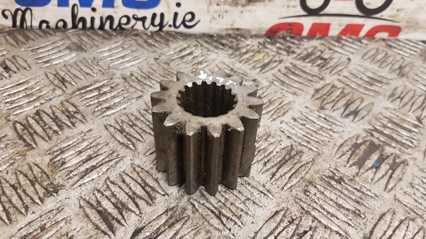 New Holland Sun Gear - Transmission for Farm tractor: picture 1 New Holland Sun Gear - Transmission for Farm tractor: picture 1