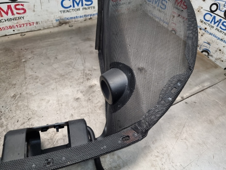 New Holland T7.200, T6030, T7.190, T7.195,t6050 Front Grille 87727716, 87727714 - Grill: picture 5 New Holland T7.200, T6030, T7.190, T7.195,t6050 Front Grille 87727716, 87727714 - Grill: picture 5