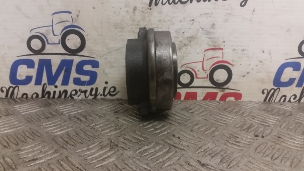 New Holland Tm Fiat F Series F100 - F130 Clutch Release Bearing 5149611 - Clutch and parts for Agricultural machinery: picture 2 New Holland Tm Fiat F Series F100 - F130 Clutch Release Bearing 5149611 - Clutch and parts for Agricultural machinery: picture 2
