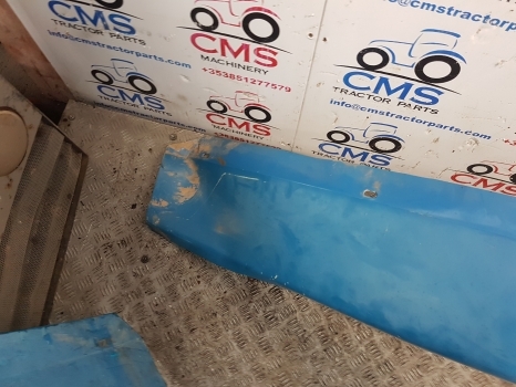 New Holland Tm, Ts, Tl, 35, 40, 60 Series. Mudguard Fender Lhs 82007488 - Fender for Farm tractor: picture 3 New Holland Tm, Ts, Tl, 35, 40, 60 Series. Mudguard Fender Lhs 82007488 - Fender for Farm tractor: picture 3