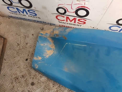 New Holland Tm, Ts, Tl, 35, 40, 60 Series. Mudguard Fender Lhs 82007488 - Fender for Farm tractor: picture 4 New Holland Tm, Ts, Tl, 35, 40, 60 Series. Mudguard Fender Lhs 82007488 - Fender for Farm tractor: picture 4