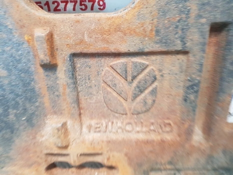 New Holland Ts, Tm, T6, T7, T6000, T7000, Tsa Front Weight 45 Kg 87353832 - Counterweight: picture 4 New Holland Ts, Tm, T6, T7, T6000, T7000, Tsa Front Weight 45 Kg 87353832 - Counterweight: picture 4