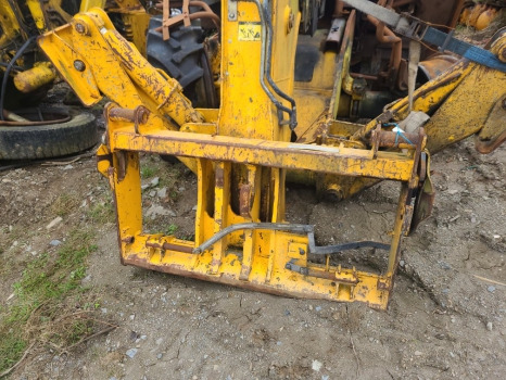 Jcb 533-105, 535-95 Headstock Quick Hitch Plate 160/13269 - Spare parts for Material handling equipment: picture 1 Jcb 533-105, 535-95 Headstock Quick Hitch Plate 160/13269 - Spare parts for Material handling equipment: picture 1