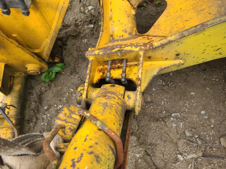 Jcb 533-105 Stabiliser Leg Complete Lhs 161/00622, 561/60052, 561/60152 - Spare parts for Material handling equipment: picture 3 Jcb 533-105 Stabiliser Leg Complete Lhs 161/00622, 561/60052, 561/60152 - Spare parts for Material handling equipment: picture 3