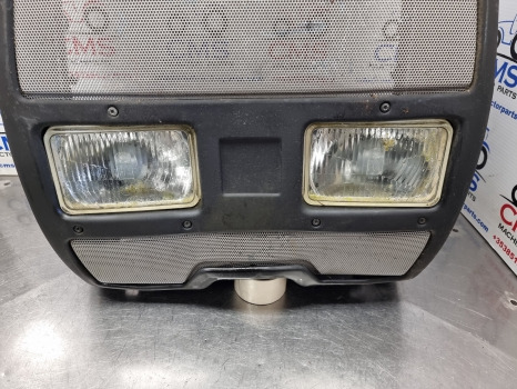 Valtra 600, 700, 800, A65, A75 Series Nose Cone Grille, Grill Panel V33371410 - Grill: picture 5 Valtra 600, 700, 800, A65, A75 Series Nose Cone Grille, Grill Panel V33371410 - Grill: picture 5