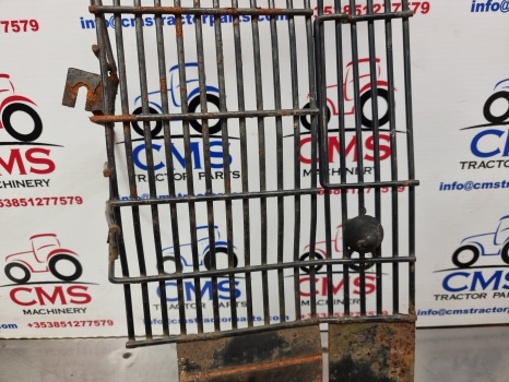 Valtra 6400, 8000, Engine Shield, Guard V33462200 - Grill: picture 5 Valtra 6400, 8000, Engine Shield, Guard V33462200 - Grill: picture 5