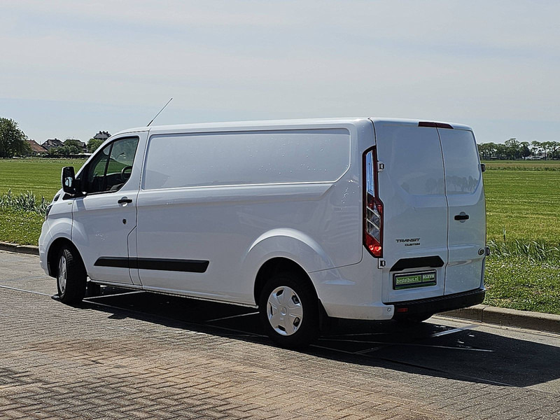 Ford Transit Custom 2.0 L2H1 Navi Euro6 - Small van: picture 5 Ford Transit Custom 2.0 L2H1 Navi Euro6 - Small van: picture 5