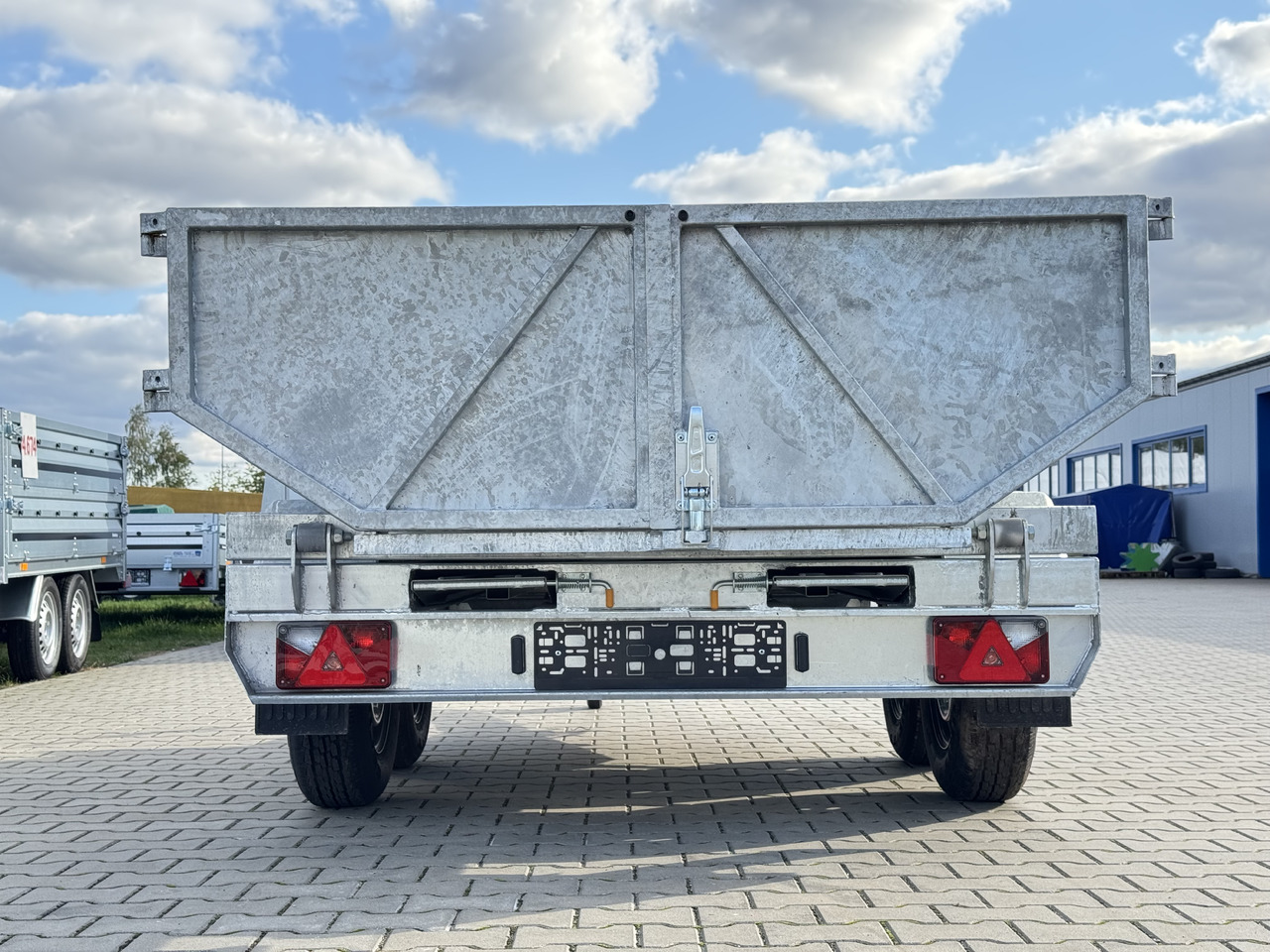 NIEWIADÓW KPW3530.18HT EPP | 300×180cm / 3500kg / kiper wywrotka tipper, muldenkipper - Tipper trailer: picture 4 NIEWIADÓW KPW3530.18HT EPP | 300×180cm / 3500kg / kiper wywrotka tipper, muldenkipper - Tipper trailer: picture 4