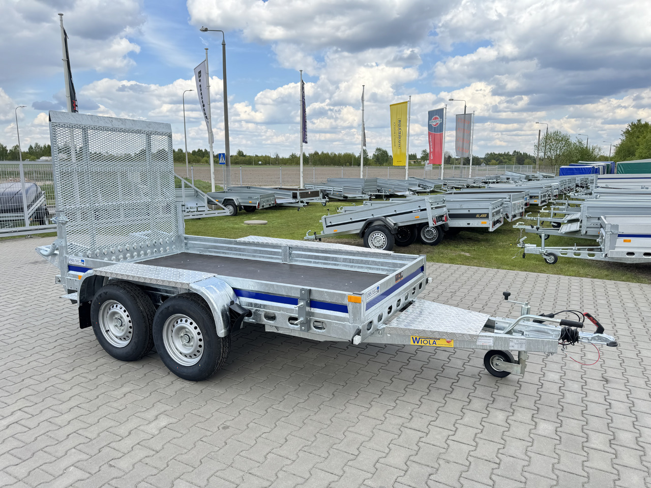 Wiola B2730 GVW 2700 kg machine transporter mini excavator 292x142 cm - Plant trailer: picture 2 Wiola B2730 GVW 2700 kg machine transporter mini excavator 292x142 cm - Plant trailer: picture 2
