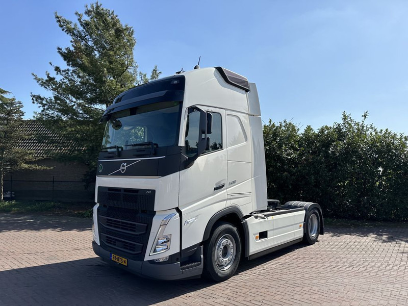 Volvo Volvo FH 500 4x2 ACC I-PARK COOL NEW MODEL FH 500 4x2 - Tractor unit: picture 1 Volvo Volvo FH 500 4x2 ACC I-PARK COOL NEW MODEL FH 500 4x2 - Tractor unit: picture 1