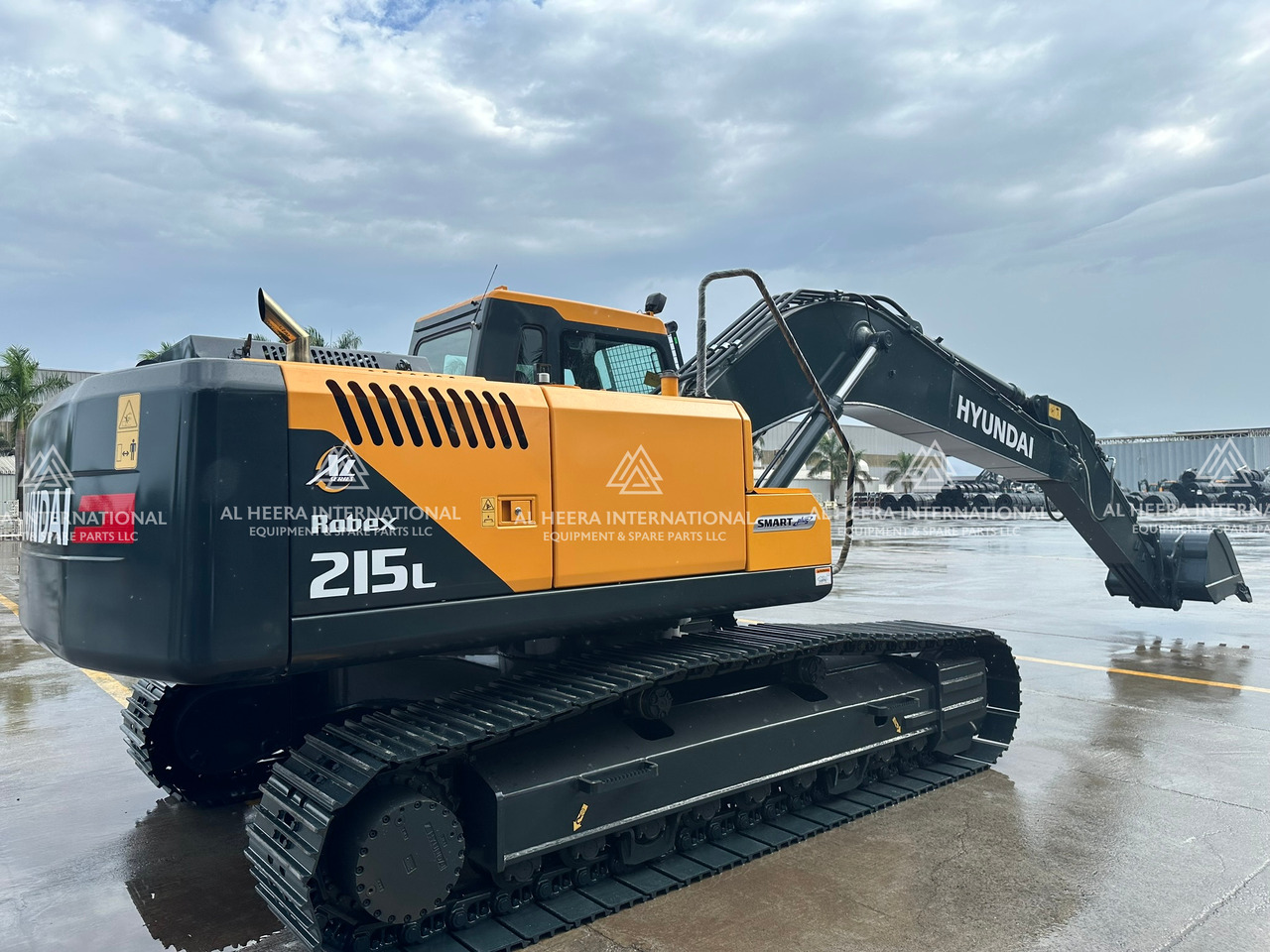Hyundai R215L XL - Excavator: picture 1 Hyundai R215L XL - Excavator: picture 1