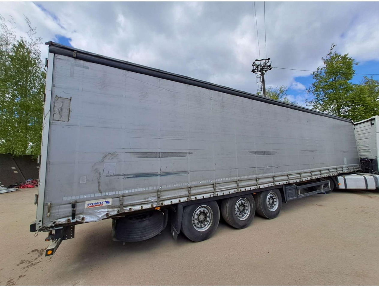 Schmitz Cargobull SCS24/L - Curtainsider semi-trailer: picture 4 Schmitz Cargobull SCS24/L - Curtainsider semi-trailer: picture 4