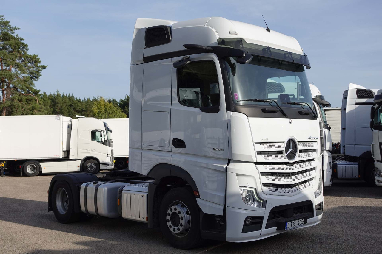 Mercedes-Benz Actros 5 1845 BigSpace - Tractor unit: picture 3 Mercedes-Benz Actros 5 1845 BigSpace - Tractor unit: picture 3