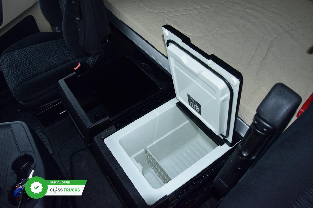 Tractor unit Mercedes-Benz Actros 5 1845 BigSpace: picture 10 Tractor unit Mercedes-Benz Actros 5 1845 BigSpace: picture 10