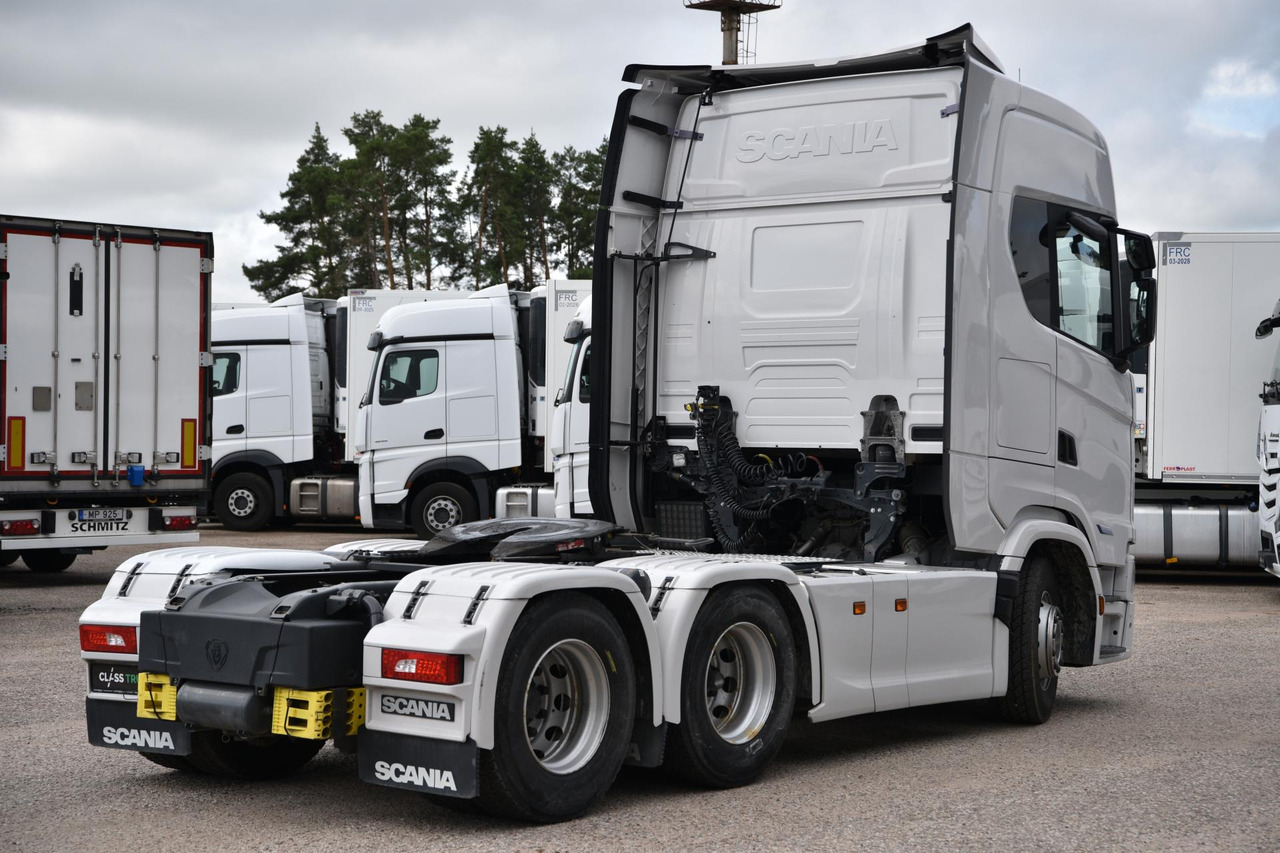 Scania S560 CS20H Retarder - Tractor unit: picture 4 Scania S560 CS20H Retarder - Tractor unit: picture 4