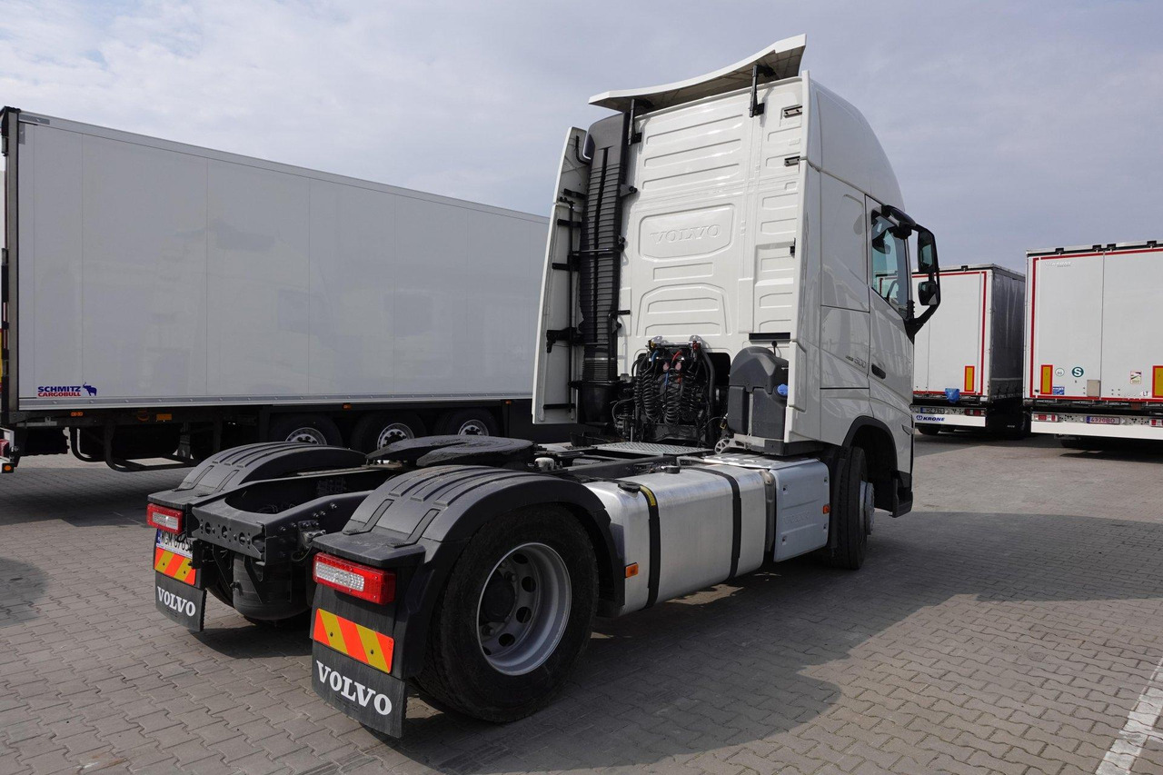Volvo FH 500 Globetrotter XL - Tractor unit: picture 4 Volvo FH 500 Globetrotter XL - Tractor unit: picture 4