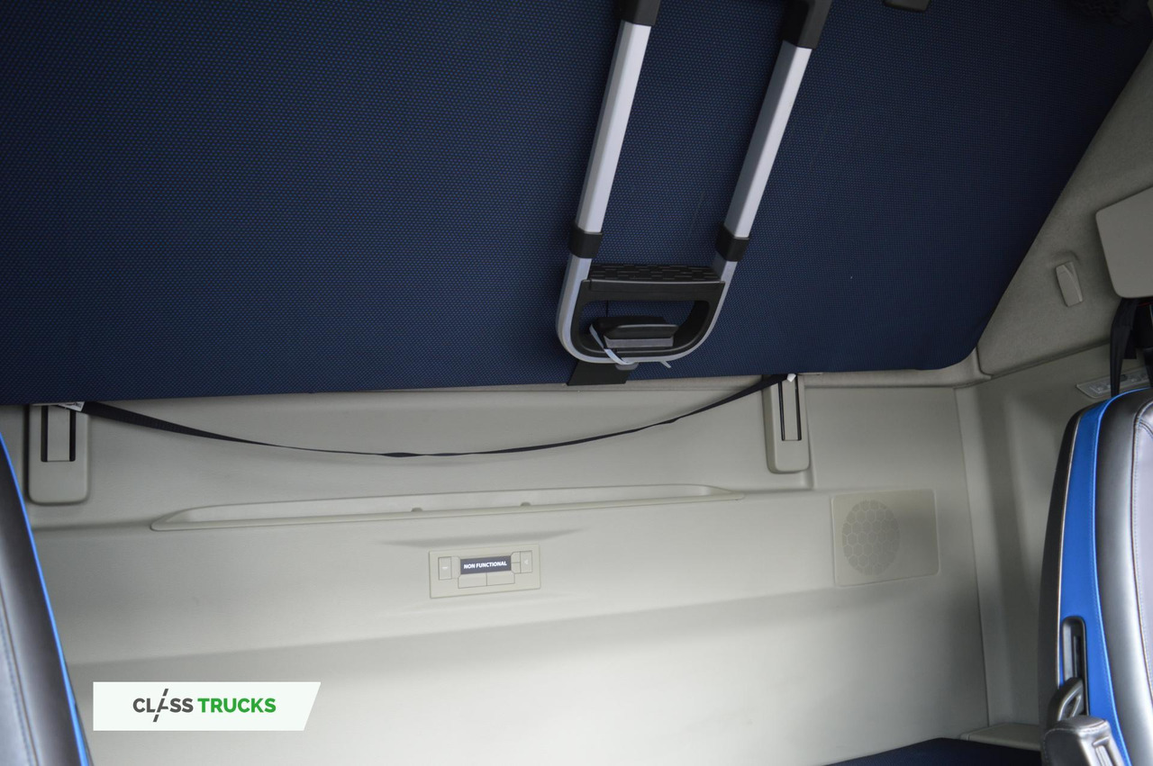 Tractor unit Volvo FH 540 Globetrotter XL Retarder: picture 15
