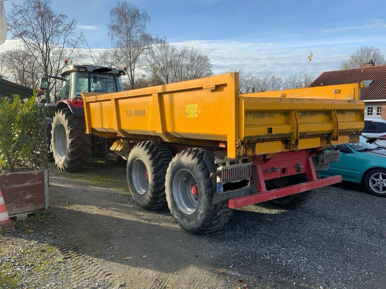 Pronar T679/2 - Dumper: picture 1 Pronar T679/2 - Dumper: picture 1