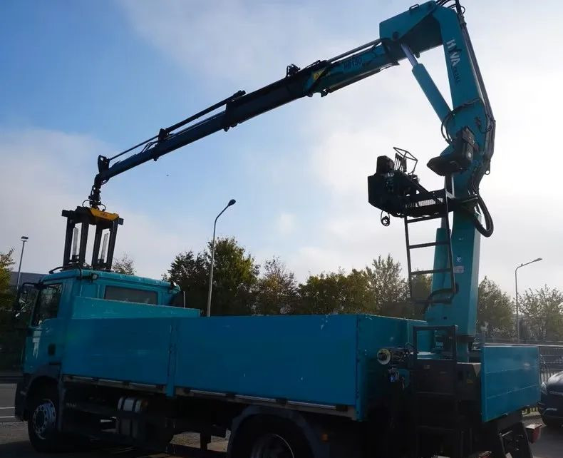 MAN TGS 18.290 | Żuraw Hyva HB 150 | Euro 6 | Automat | 1. właściciel | 4X2 | Przebieg 160 124 ! leasing MAN TGS 18.290 | Żuraw Hyva HB 150 | Euro 6 | Automat | 1. właściciel | 4X2 | Przebieg 160 124 !: picture 18