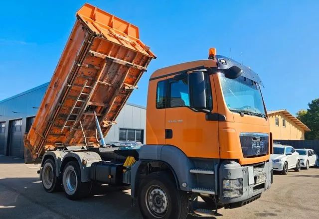 MAN TGS 26.000 kg • 6x4 • Wywrotka • Klima • Tempomat • Retarder• Euro5•310 000 km !!! - Tipper: picture 1 MAN TGS 26.000 kg • 6x4 • Wywrotka • Klima • Tempomat • Retarder• Euro5•310 000 km !!! - Tipper: picture 1