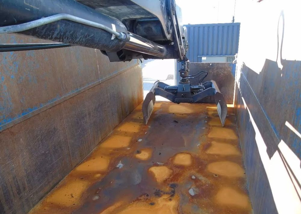 Tipper, Crane truck MAN TGS 26.400 6x6 – Wywrotka 3-stronna Meiller + Żuraw HIAB 166 E3 HIPRO – 429.222 km – Euro 4: picture 7 Tipper, Crane truck MAN TGS 26.400 6x6 – Wywrotka 3-stronna Meiller + Żuraw HIAB 166 E3 HIPRO – 429.222 km – Euro 4: picture 7