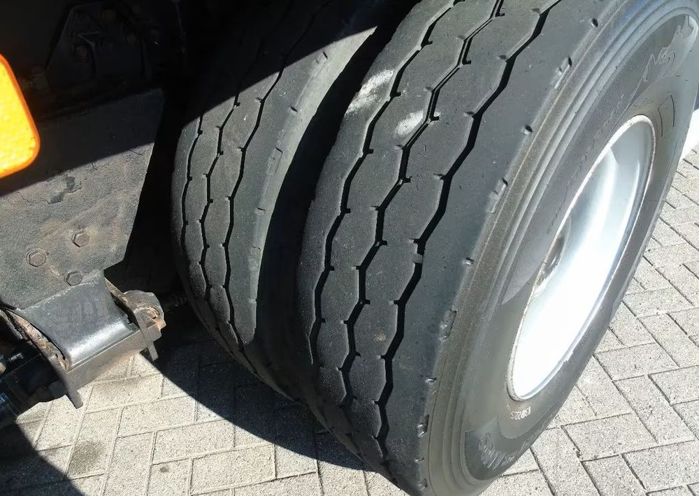 Tipper, Crane truck MAN TGS 26.400 6x6 – Wywrotka 3-stronna Meiller + Żuraw HIAB 166 E3 HIPRO – 429.222 km – Euro 4: picture 22 Tipper, Crane truck MAN TGS 26.400 6x6 – Wywrotka 3-stronna Meiller + Żuraw HIAB 166 E3 HIPRO – 429.222 km – Euro 4: picture 22